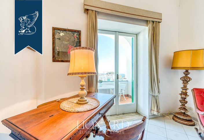 Image No.22-4 Bed Apartment for sale