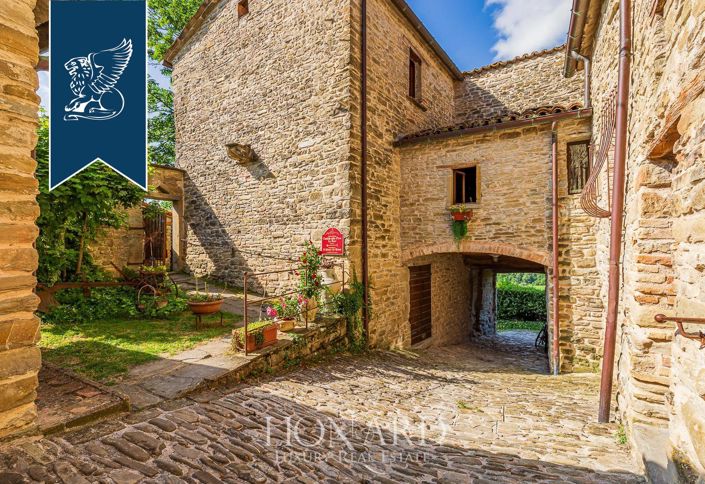 Image No.6-10 Bed Property for sale