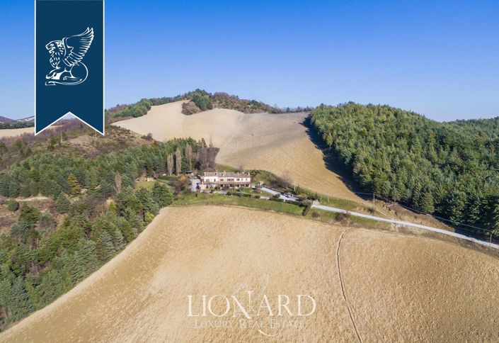 Image No.34-6 Bed Villa for sale