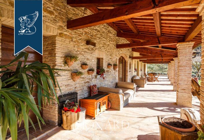 Image No.6-6 Bed Villa for sale