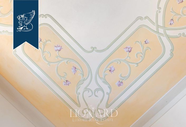 Image No.13-7 Bed Villa for sale