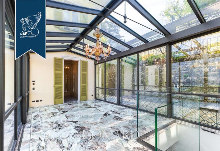 Image No.20-7 Bed Villa for sale