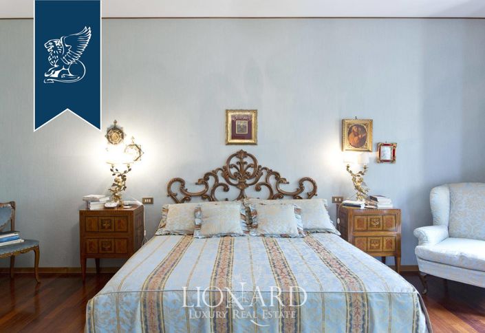 Image No.47-7 Bed Farmhouse for sale