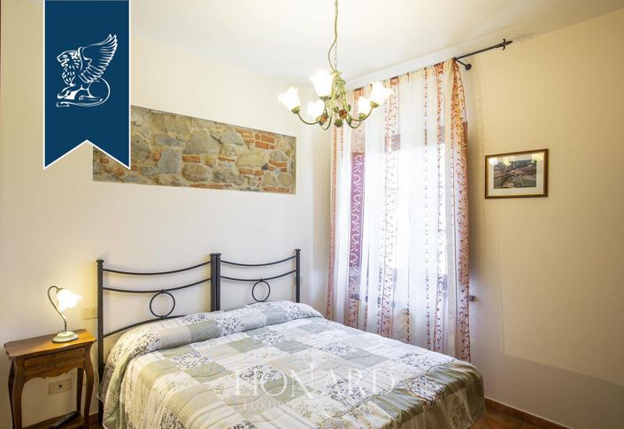 Image No.31-9 Bed Farmhouse for sale