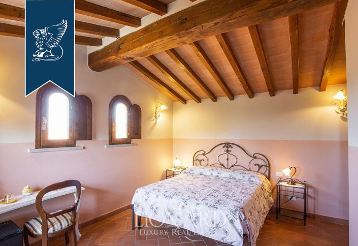 Image No.34-9 Bed Farmhouse for sale