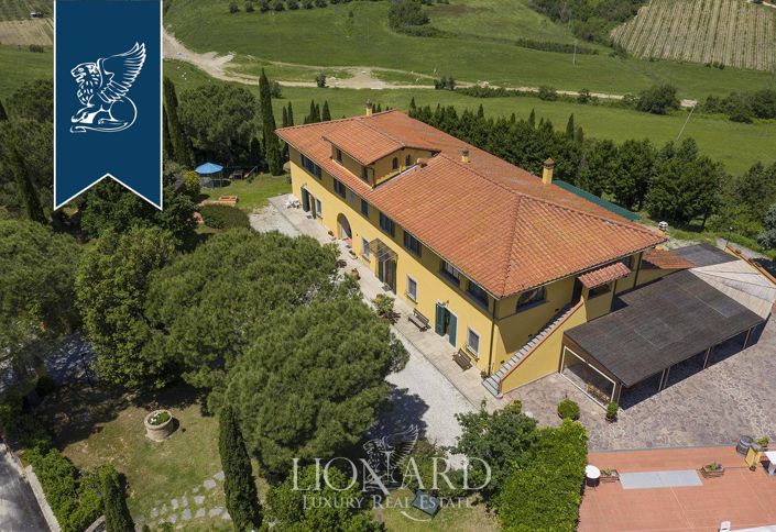 Image No.38-9 Bed Farmhouse for sale