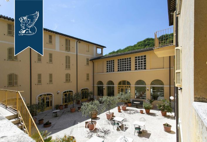 Image No.19-34 Bed Hotel for sale