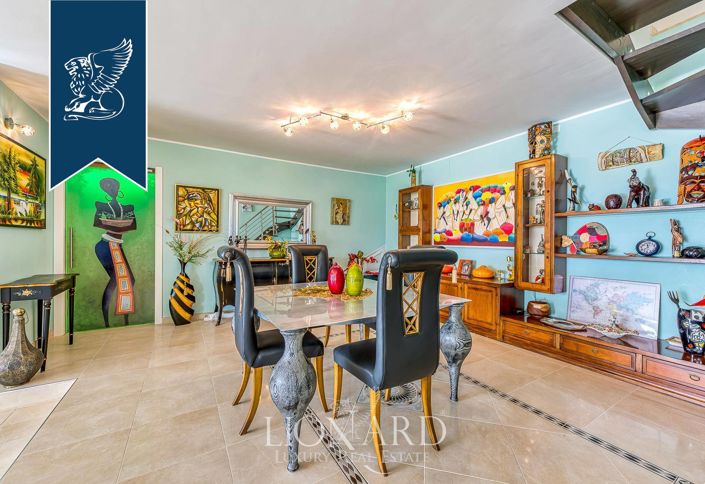 Image No.12-Villa de 4 chambres à vendre à Marino