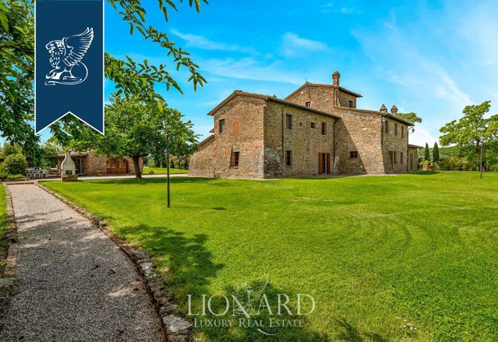 Image No.10-5 Bed Villa for sale