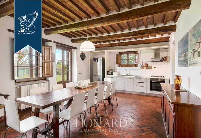 Image No.16-5 Bed Villa for sale