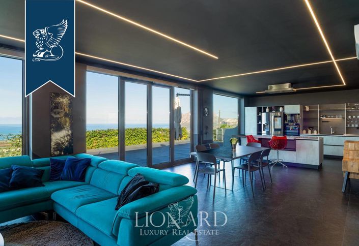 Image No.13-3 Bed Villa for sale