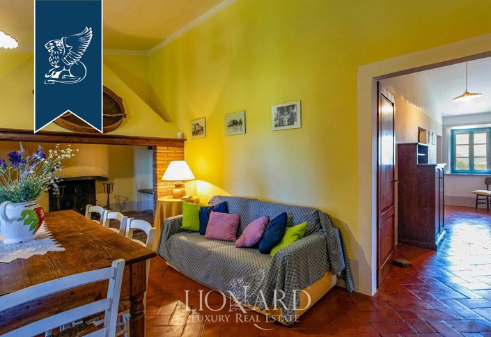 Image No.41-9 Bed Farmhouse for sale