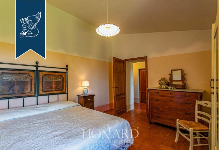 Image No.49-9 Bed Farmhouse for sale