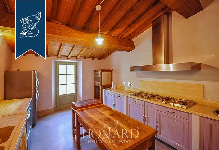 Image No.55-9 Bed Farmhouse for sale