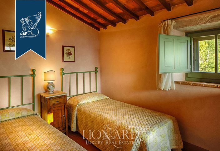 Image No.57-9 Bed Farmhouse for sale