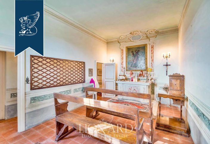 Image No.10-Villa de 8 chambres à vendre à Pietrasanta