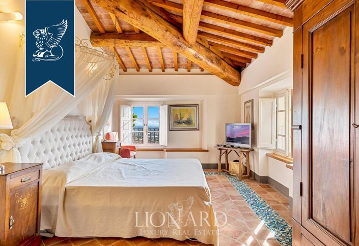 Image No.19-Villa de 8 chambres à vendre à Pietrasanta