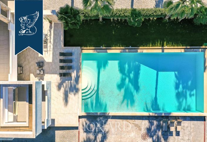 Image No.6-5 Bed Villa for sale