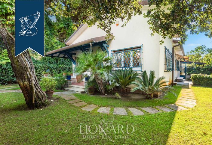 Image No.2-Villa de 4 chambres à vendre à Lucca