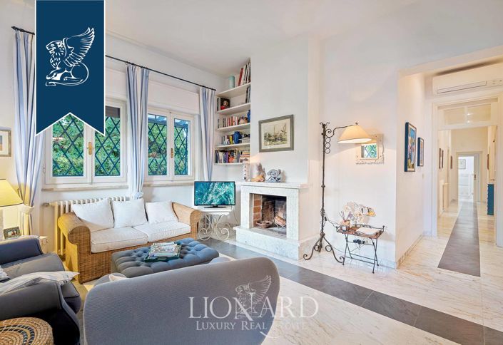 Image No.8-Villa de 4 chambres à vendre à Lucca