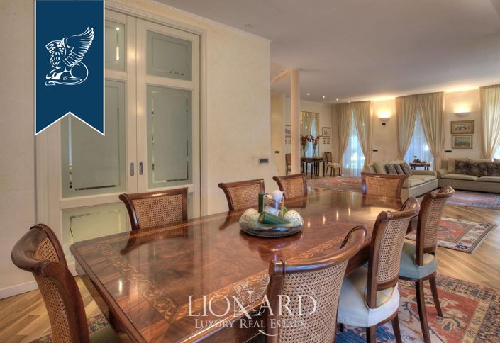 Image No.13-Villa de 4 chambres à vendre à Como