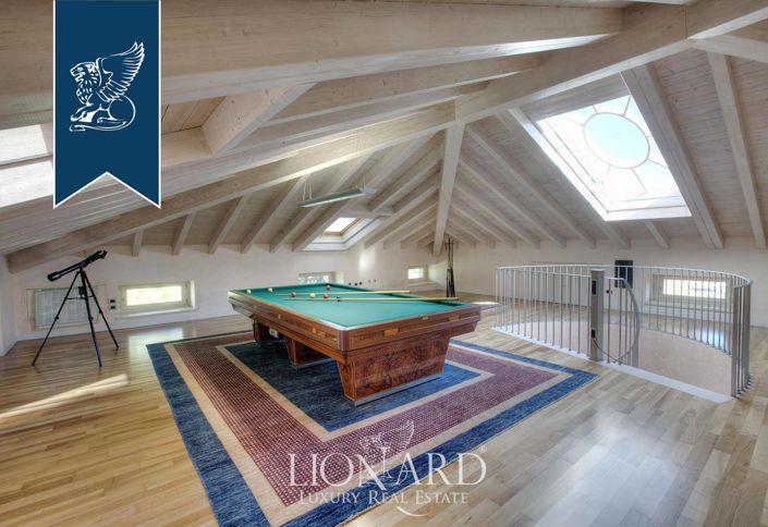 Image No.27-Villa de 4 chambres à vendre à Como