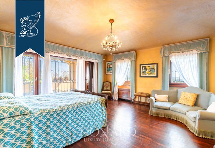 Image No.50-Villa de 9 chambres à vendre à Alessandria