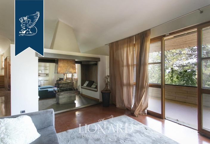 Image No.35-9 Bed Villa for sale