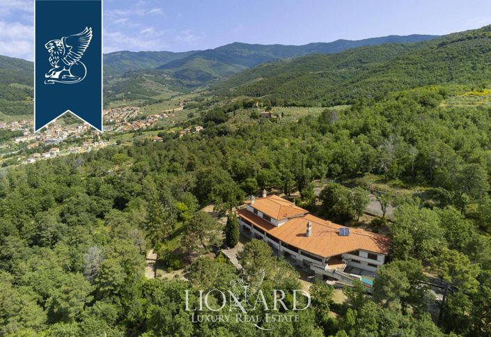 Image No.8-9 Bed Villa for sale