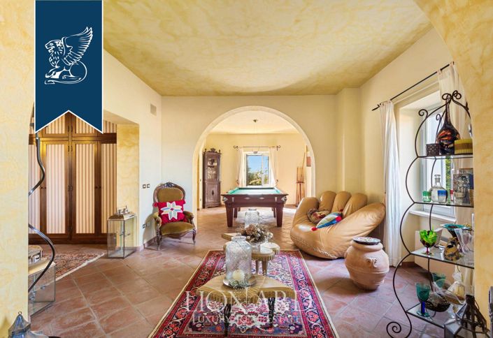 Image No.15-Ferme de 7 chambres à vendre à Trequanda