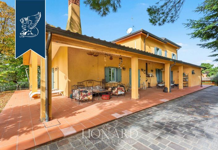 Image No.5-Ferme de 7 chambres à vendre à Trequanda