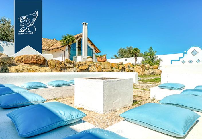 Image No.8-5 Bed Villa for sale