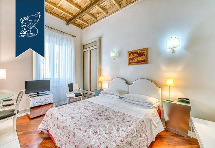 Image No.37-8 Bed Apartment for sale