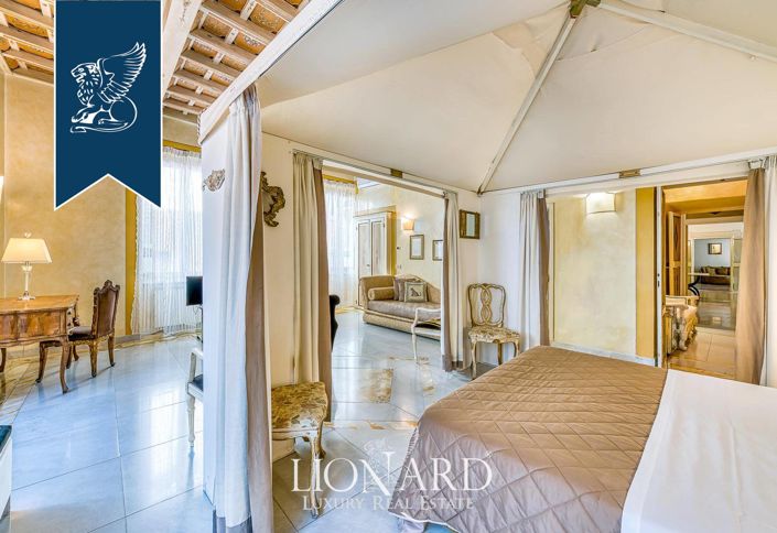 Image No.7-8 Bed Apartment for sale