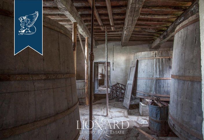 Image No.26-Villa de 50 chambres à vendre à Borgo San Lorenzo