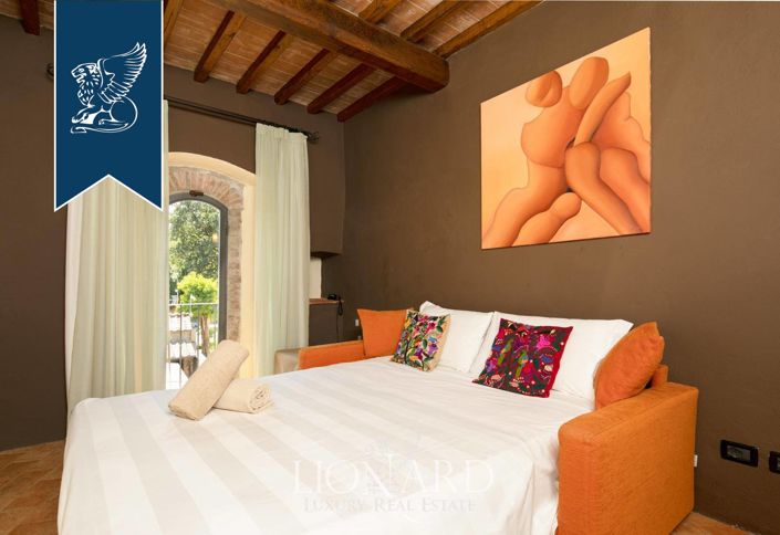 Image No.30-16 Bed Hotel for sale