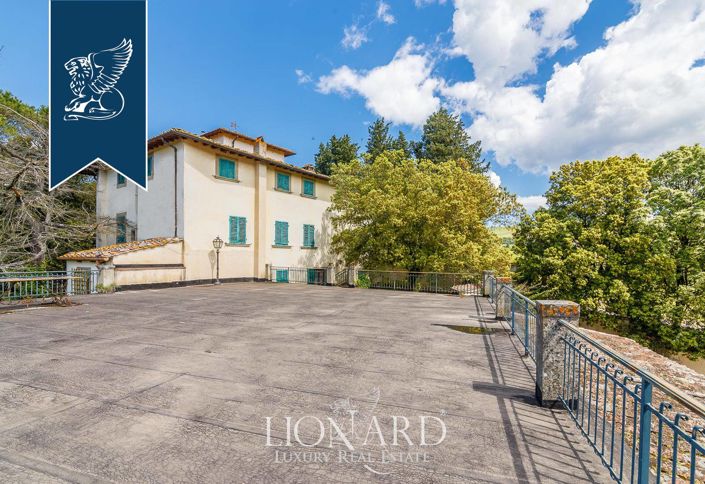 Image No.21-12 Bed Villa for sale