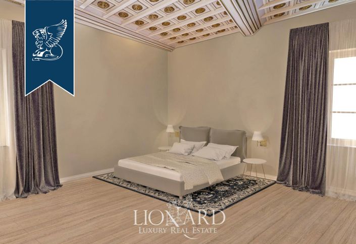 Image No.33-12 Bed Villa for sale