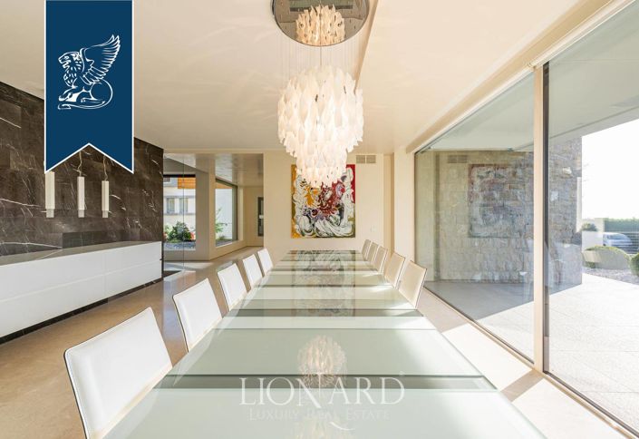 Image No.19-4 Bed Villa for sale