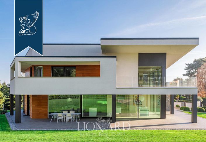 Image No.7-4 Bed Villa for sale