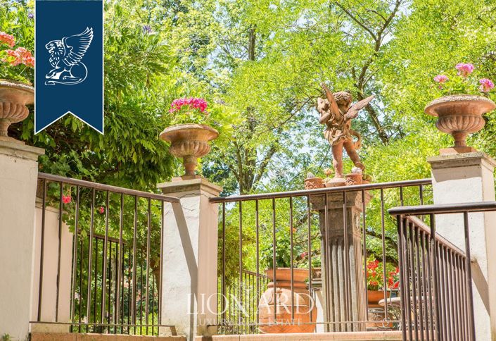 Image No.19-5 Bed Villa for sale