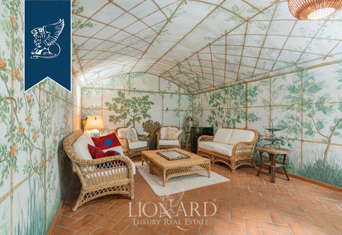 Image No.15-6 Bed Villa for sale