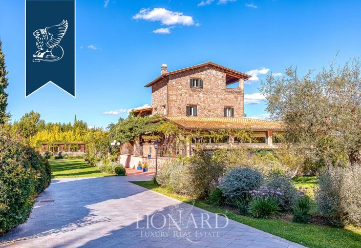 Image No.13-Ferme de 18 chambres à vendre à Viterbe