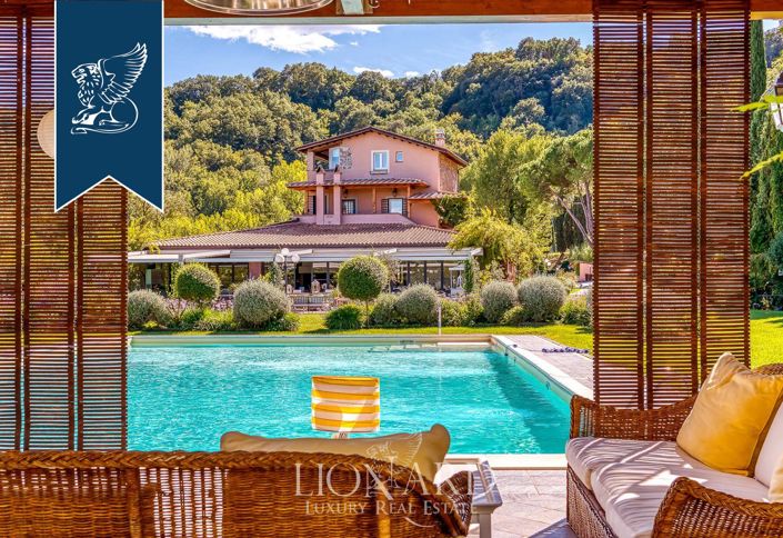 Image No.26-Ferme de 18 chambres à vendre à Viterbe