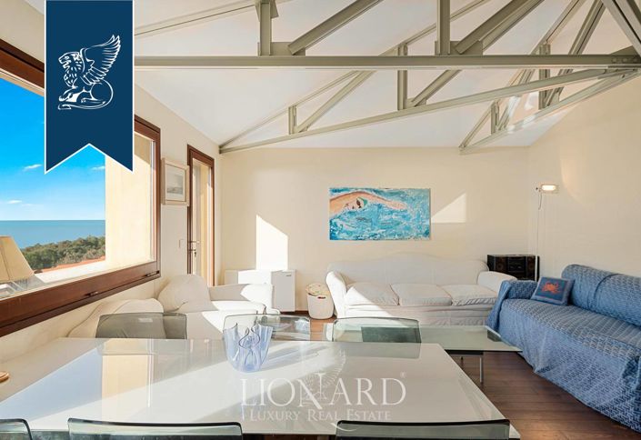 Image No.12-Villa de 12 chambres à vendre à Grosseto