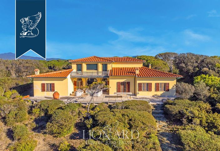 Image No.3-Villa de 12 chambres à vendre à Grosseto