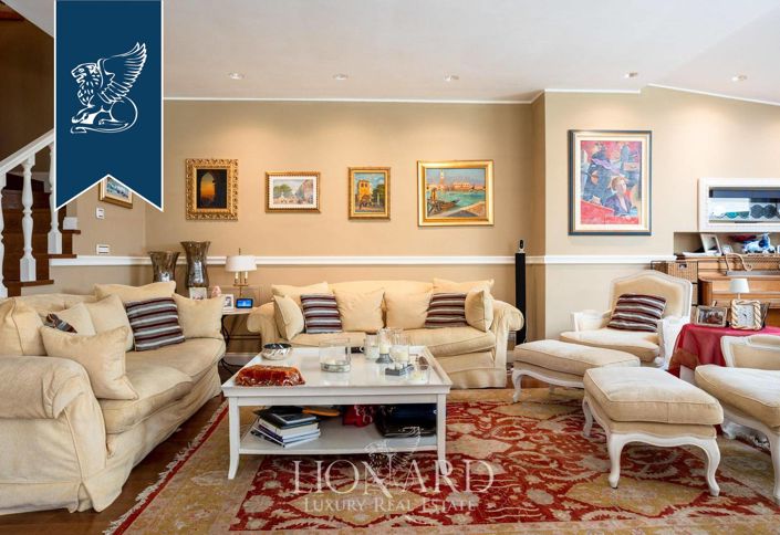 Image No.16-6 Bed Villa for sale