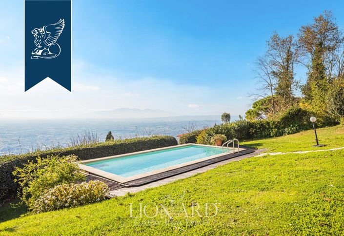 Image No.4-7 Bed Villa for sale