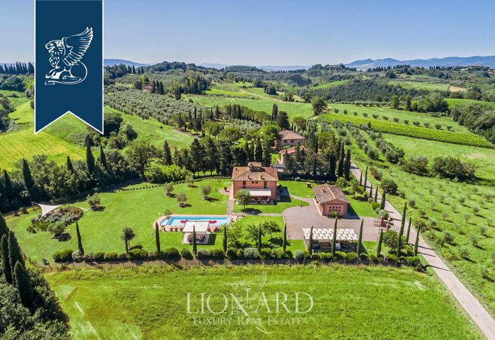 Image No.3-4 Bed Villa for sale