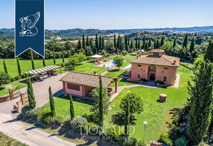 Image No.5-4 Bed Villa for sale